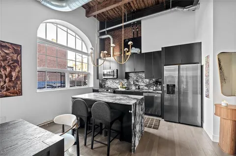 $599,000 | 622 Gross Street, Unit 106, Pittsburgh, PA 15224
