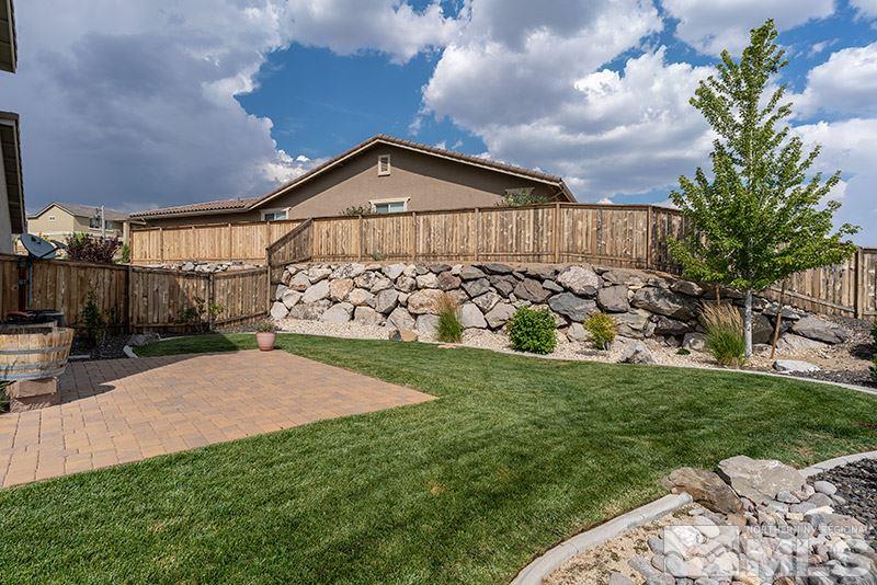 1640 Back Nine Trail Reno, NV 89523 - Photo 25 of 35 a view of a backyard