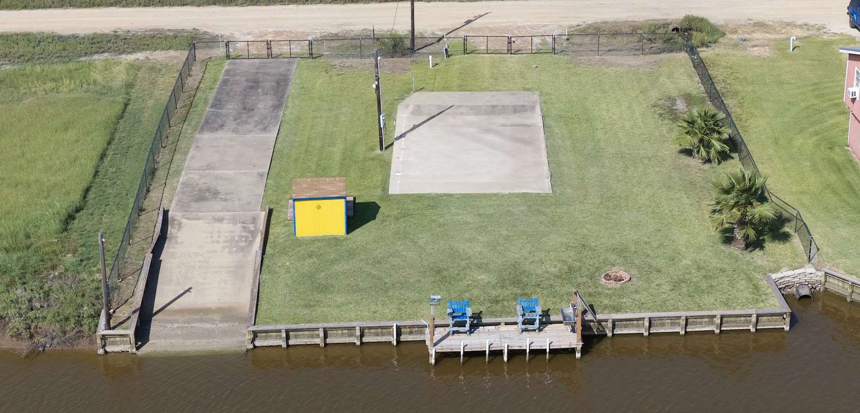 683 Hall Road Sargent, TX 77414 - Photo 7 of 16