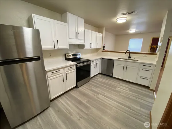 $435,000 | 4827 41st Lane Southeast, Lacey, WA 98503