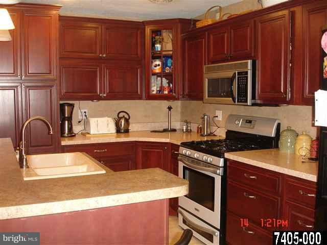 4053 Old Orchard Road York, PA 17402 - Photo 6 of 17 Gallery Image 6