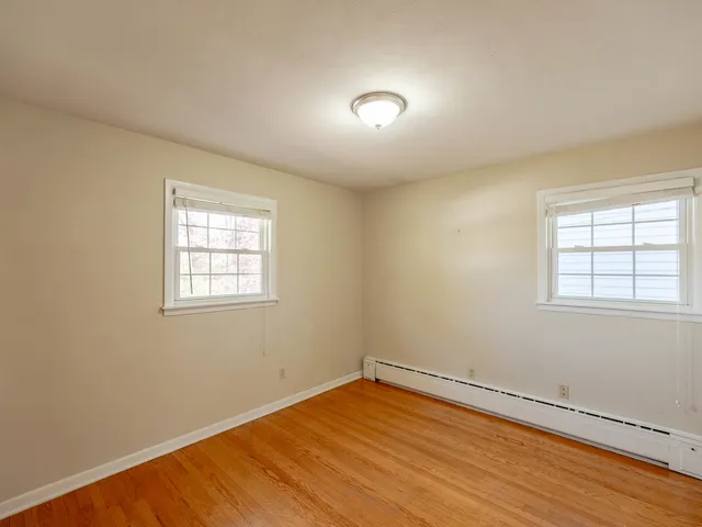 $564,900 | 619 Rockland Avenue, Lake Bluff, IL 60044