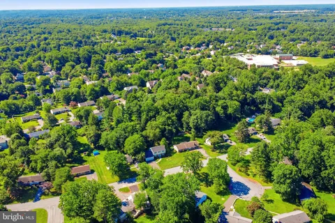 $725,000 | 10217 Green Clover Drive, Ellicott City, MD 21042