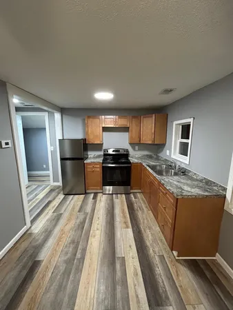$84,900 | 600 West Hodge Avenue, Lansing, MI 48910