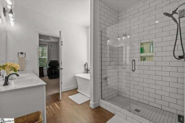 $699,900 | 525 16th Circle, Walhalla, SC 29691