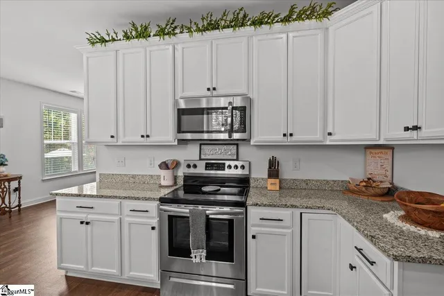 $714,999 | 525 16th Circle, Walhalla, SC 29691