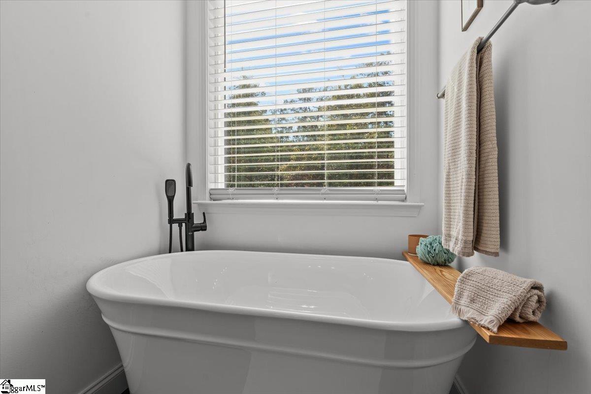 525 16th Circle Walhalla, SC 29691 - Photo 30 of 35