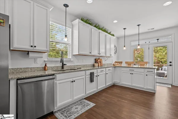 $699,900 | 525 16th Circle, Walhalla, SC 29691