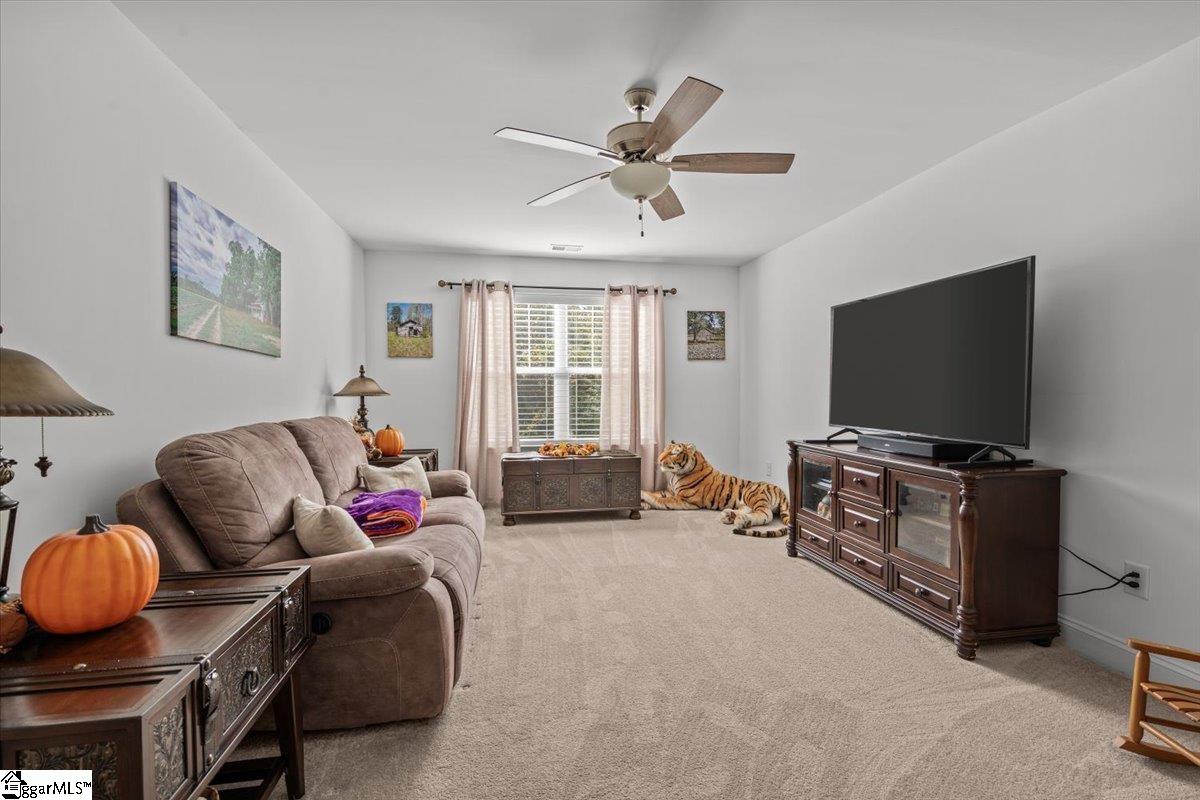 525 16th Circle Walhalla, SC 29691 - Photo 7 of 35