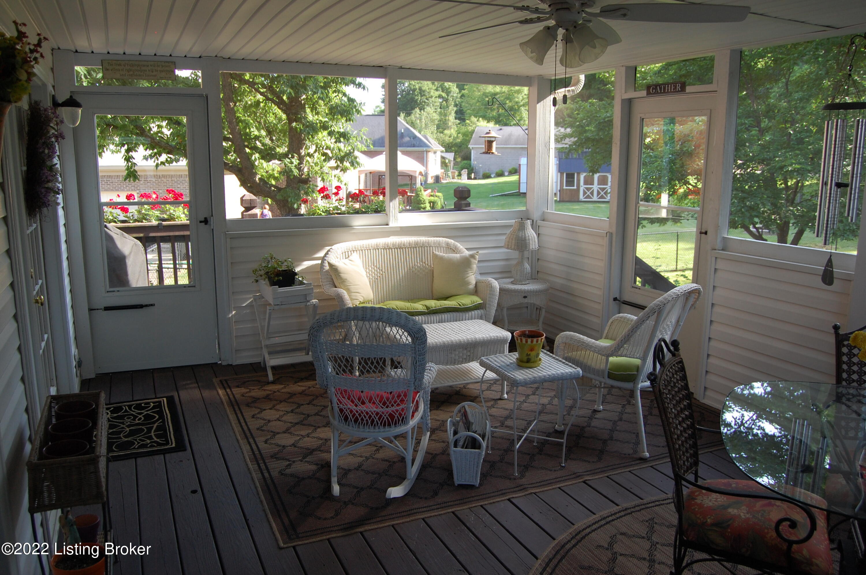 754 Floyds Fork Road Shepherdsville, KY 40165 - Photo 25 of 53 Back covered and screened in Porch