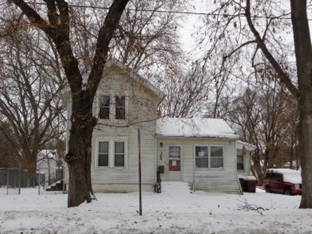 $121,000 | 304 North 4th Street, Oregon, IL 61061