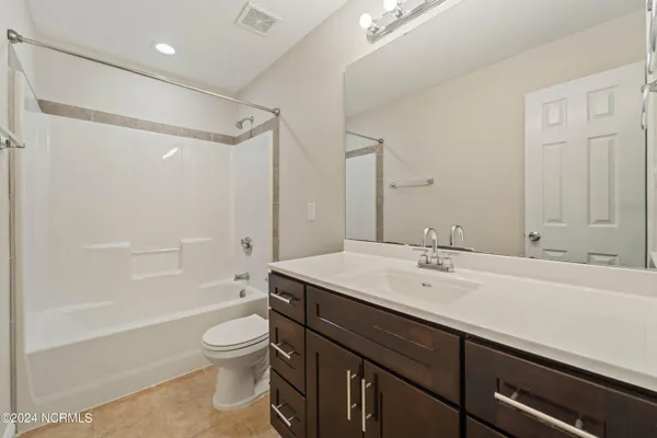 $1,695 | 1019 River Street, Jacksonville, NC 28540