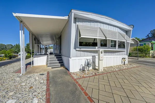 a view of a house with a outdoor space