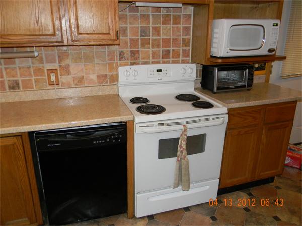 236 Mashapaug Road Holland, MA 01521 - Photo 8 of 21