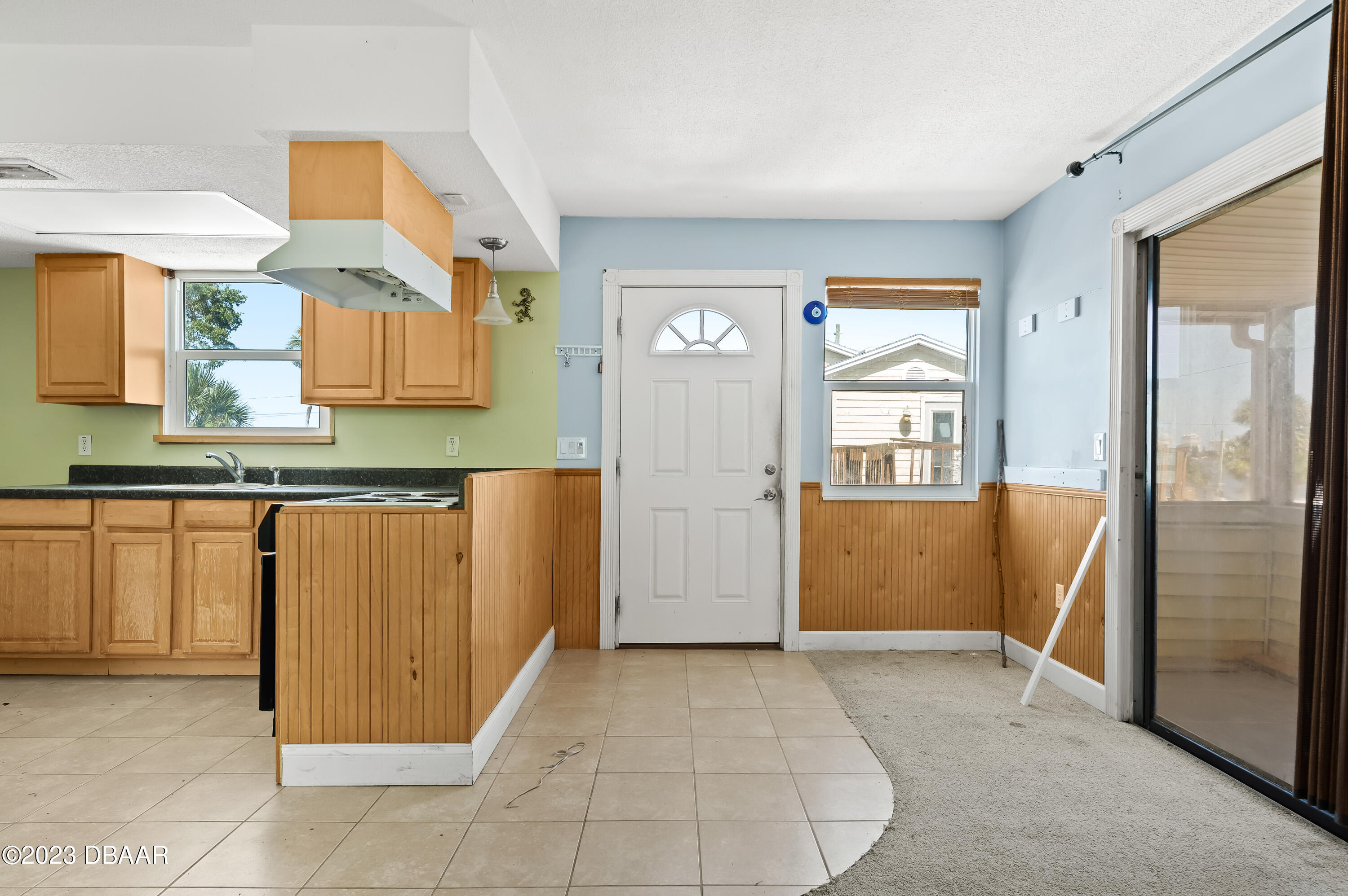 420 South Beach Street Ormond Beach, FL 32174 - Photo 39 of 58 12.1