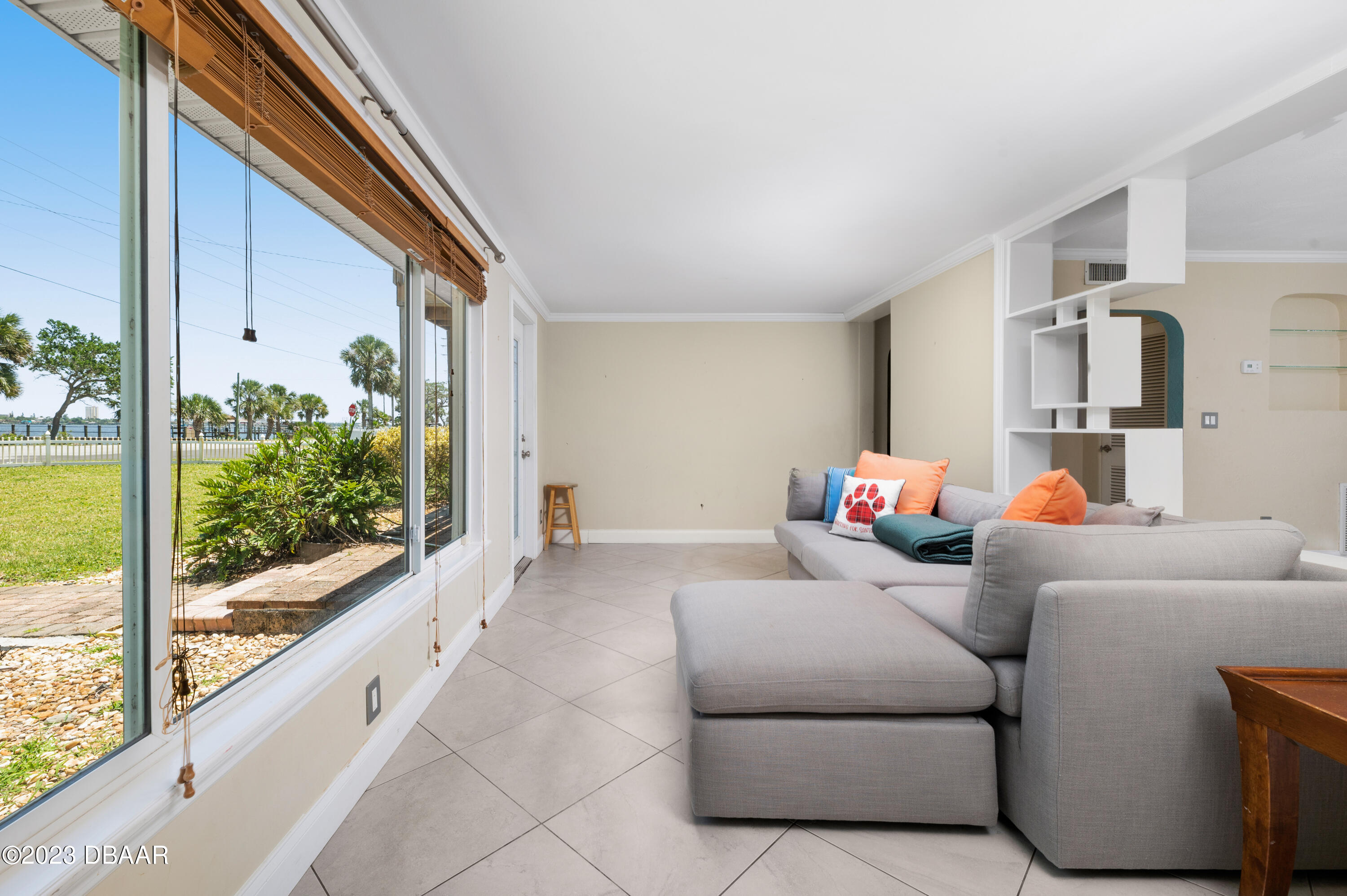 420 South Beach Street Ormond Beach, FL 32174 - Photo 6 of 58 2.2