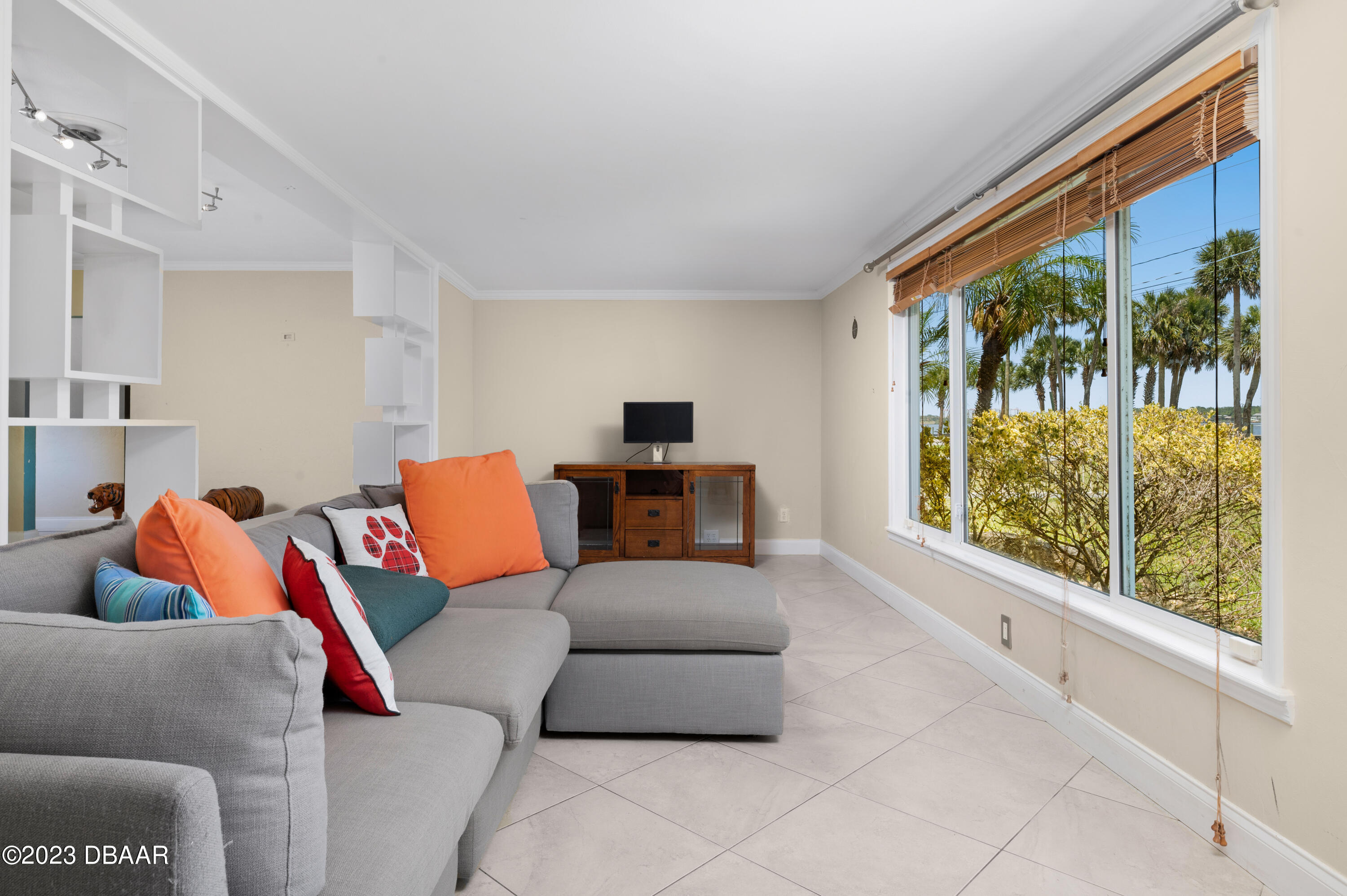 420 South Beach Street Ormond Beach, FL 32174 - Photo 7 of 58 2.1