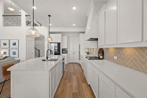 $775,000 | 1833 Climbing Court, Argyle, TX 76226