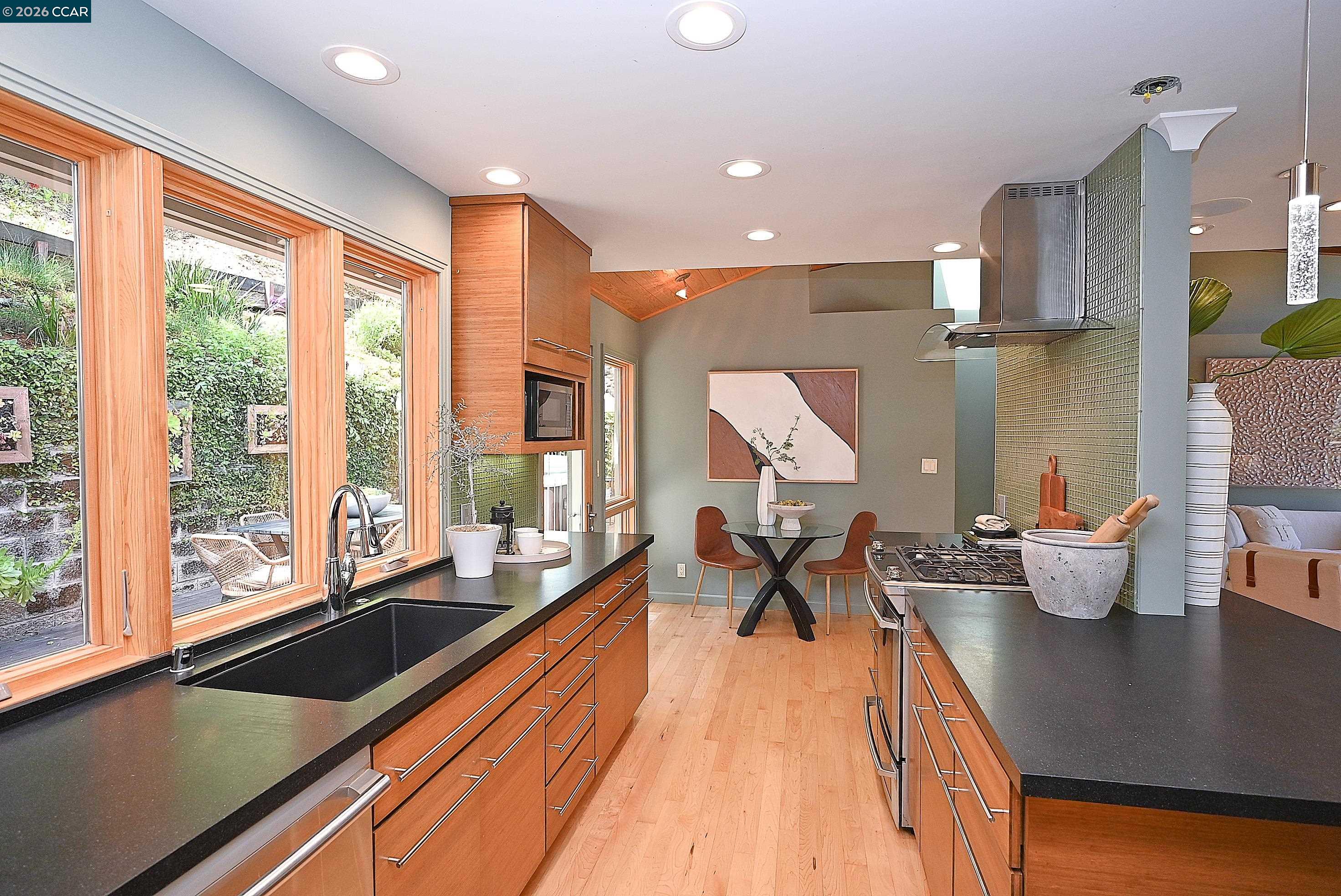 817 Mariposa Road Lafayette, CA 94549 - Photo 15 of 70