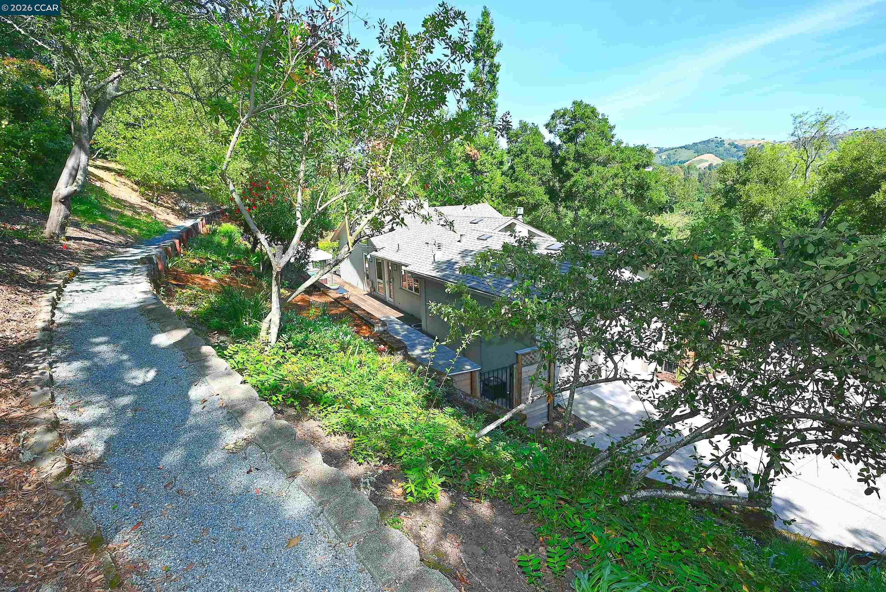 817 Mariposa Road Lafayette, CA 94549 - Photo 62 of 70