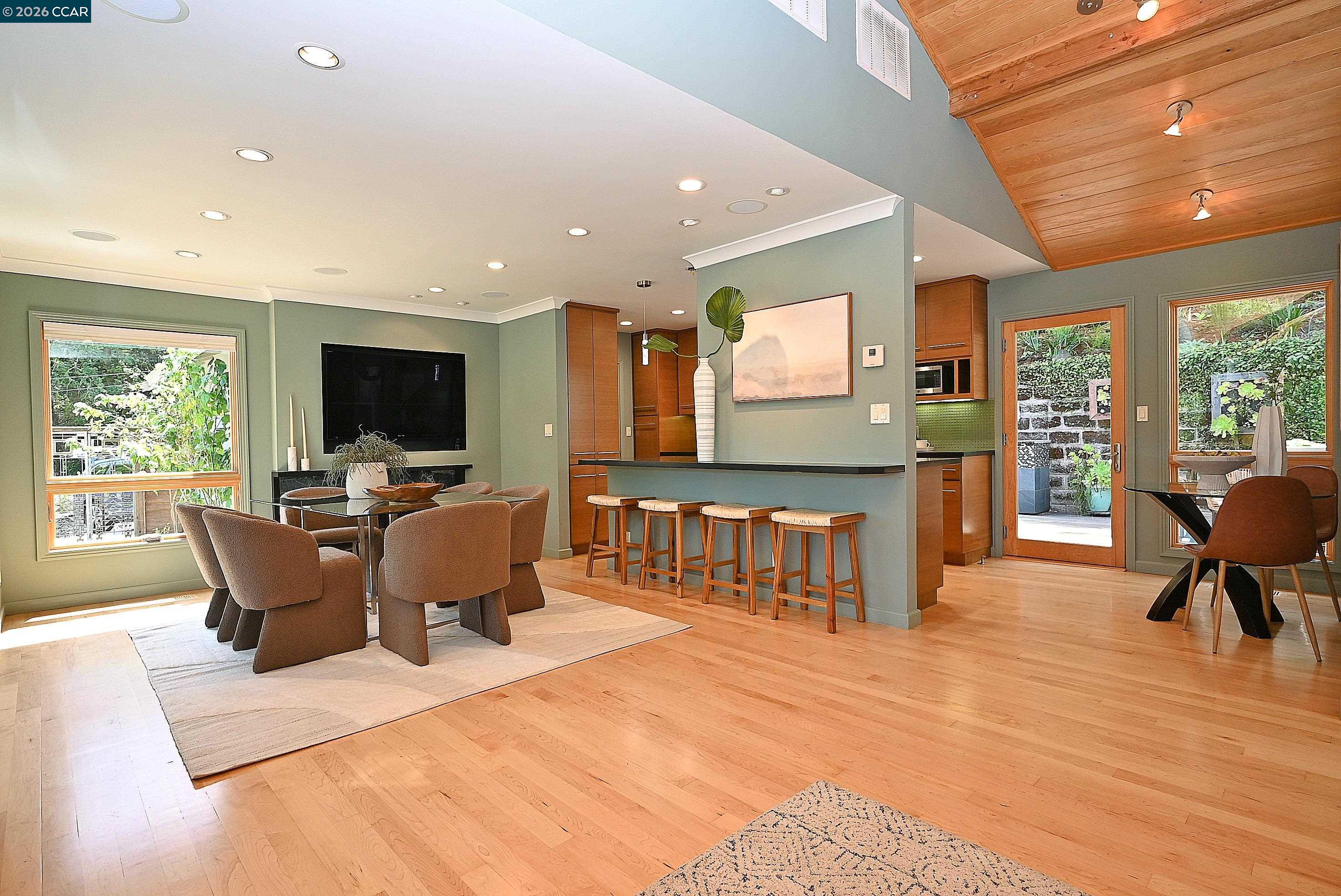 817 Mariposa Road Lafayette, CA 94549 - Photo 9 of 70