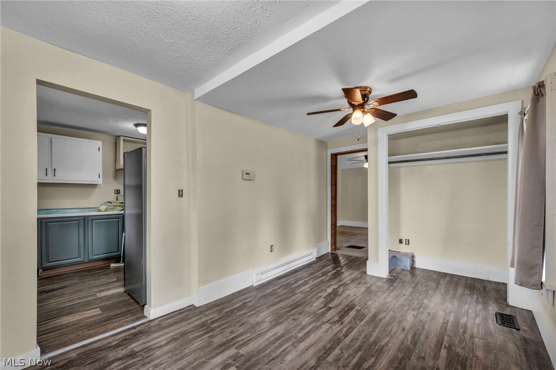 15593 Franchester Road Burbank, OH 44214 - Photo 12 of 25