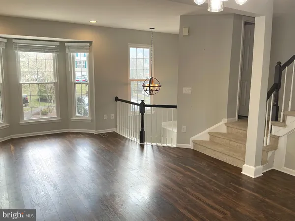 $3,100 | 43444 Nottingham Square, Ashburn, VA 20147