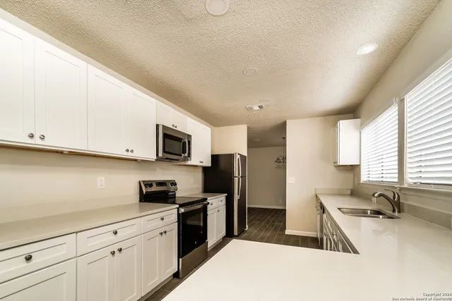 $2,205 | 13331 Deer Falls Drive, San Antonio, TX 78249