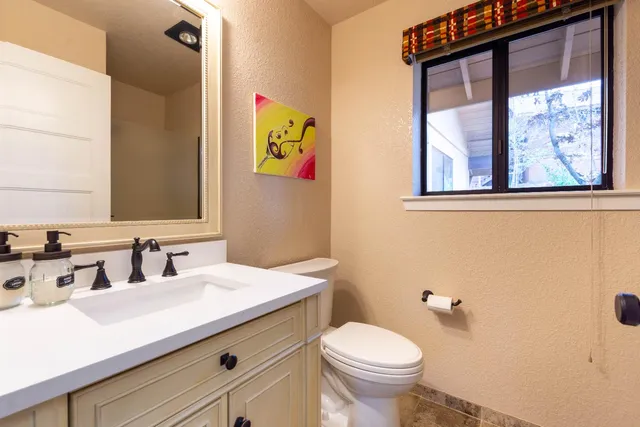 $675,000 | 16193 Sharon Way, Grass Valley, CA 95949