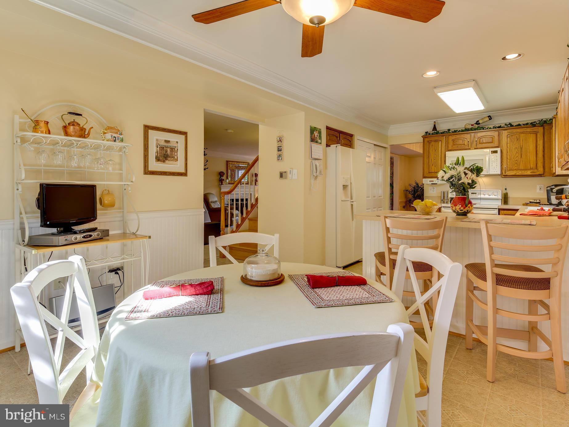 9325 Spring Water Path Jessup, MD 20794 - Photo 4 of 30 Kitchen