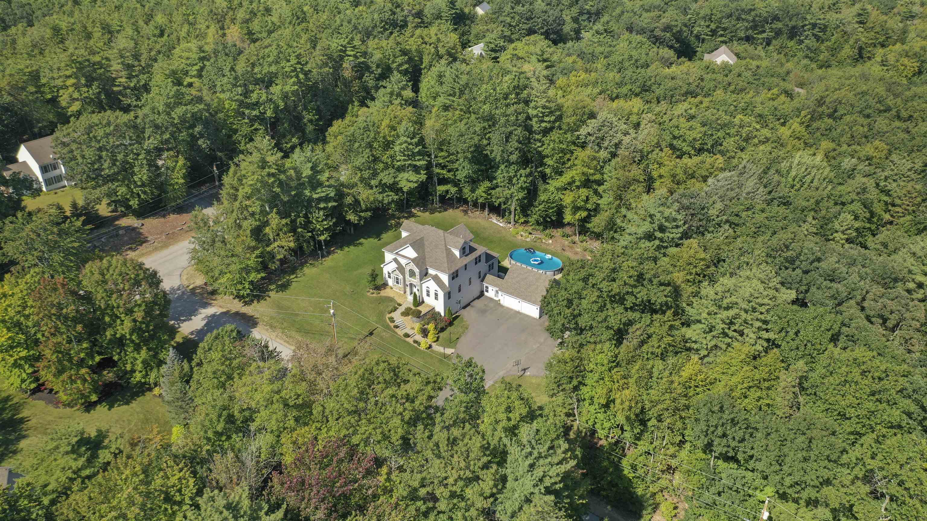 7 Bittersweet Lane Chester, NH 03036 - Photo 2 of 38 Gallery Image 2
