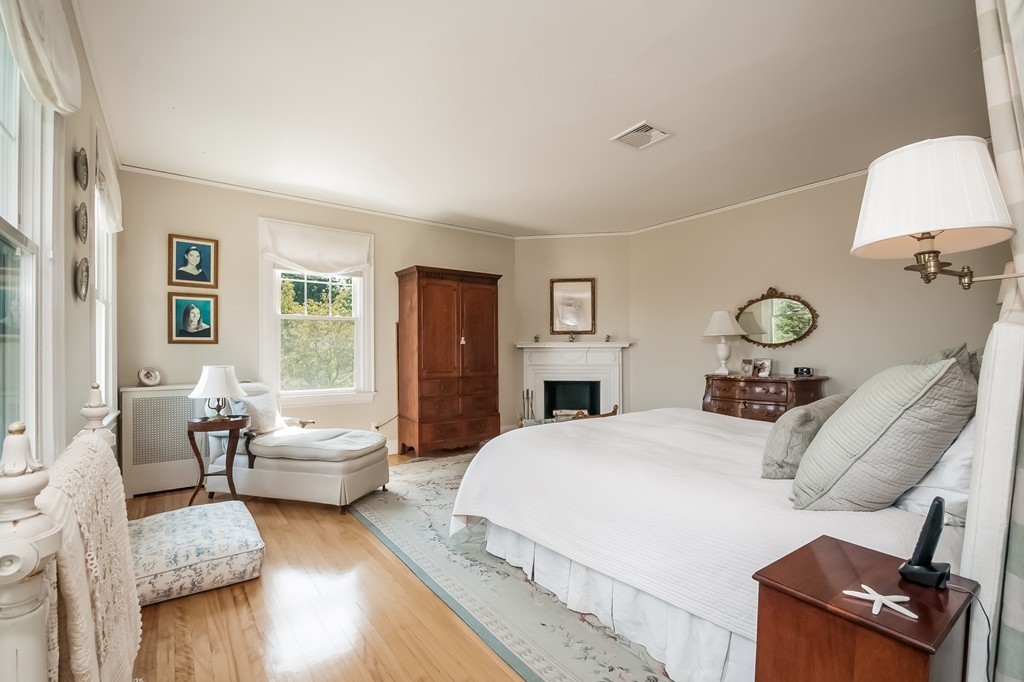 53 Tupelo Road Swampscott, MA 01907 - Photo 15 of 28 a living room with furniture and a window