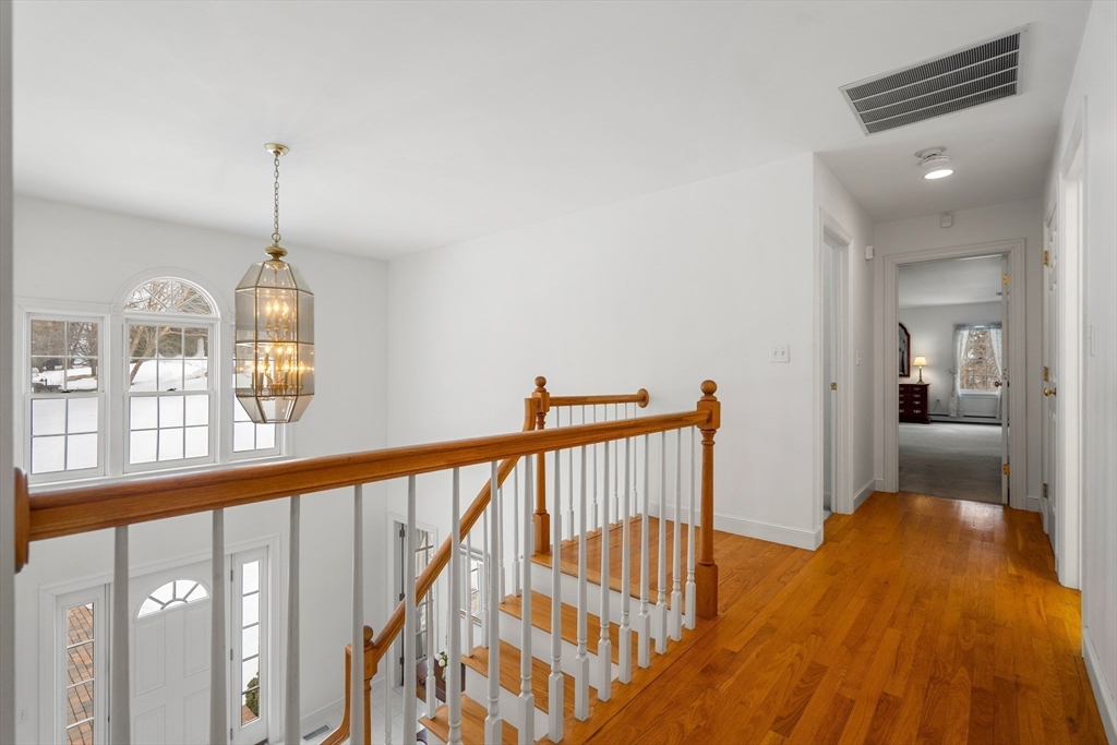 3 Elm Top Lane Beverly, MA 01915 - Photo 12 of 30
