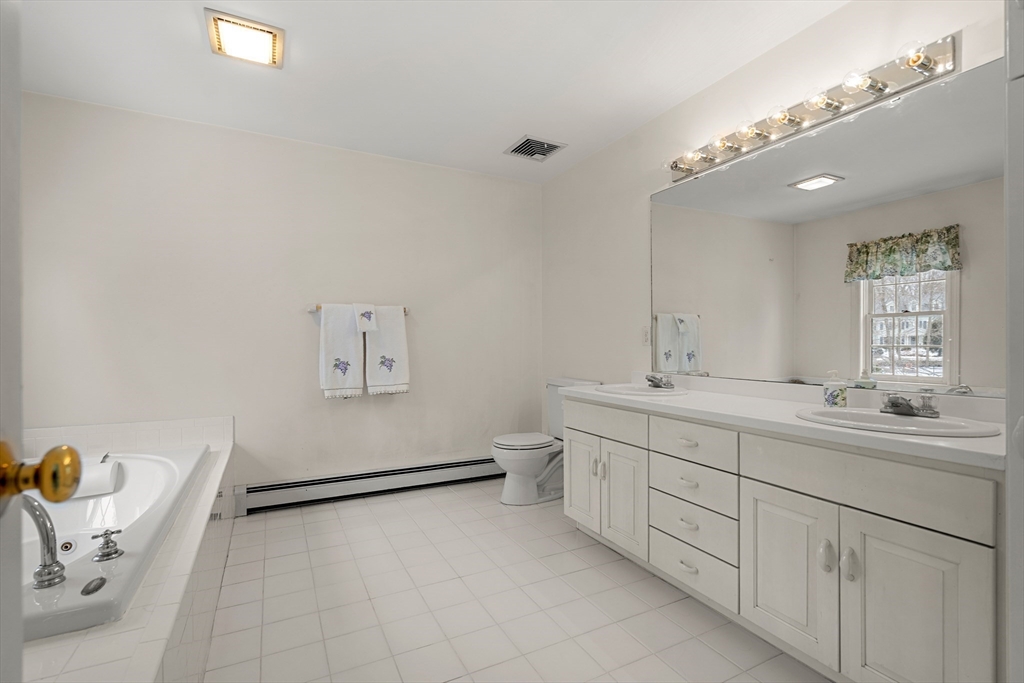 3 Elm Top Lane Beverly, MA 01915 - Photo 15 of 30
