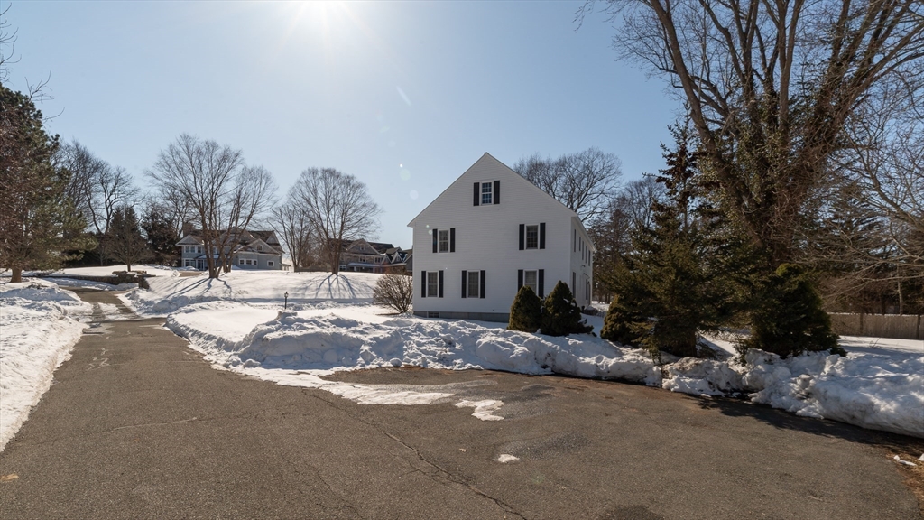 3 Elm Top Lane Beverly, MA 01915 - Photo 26 of 30