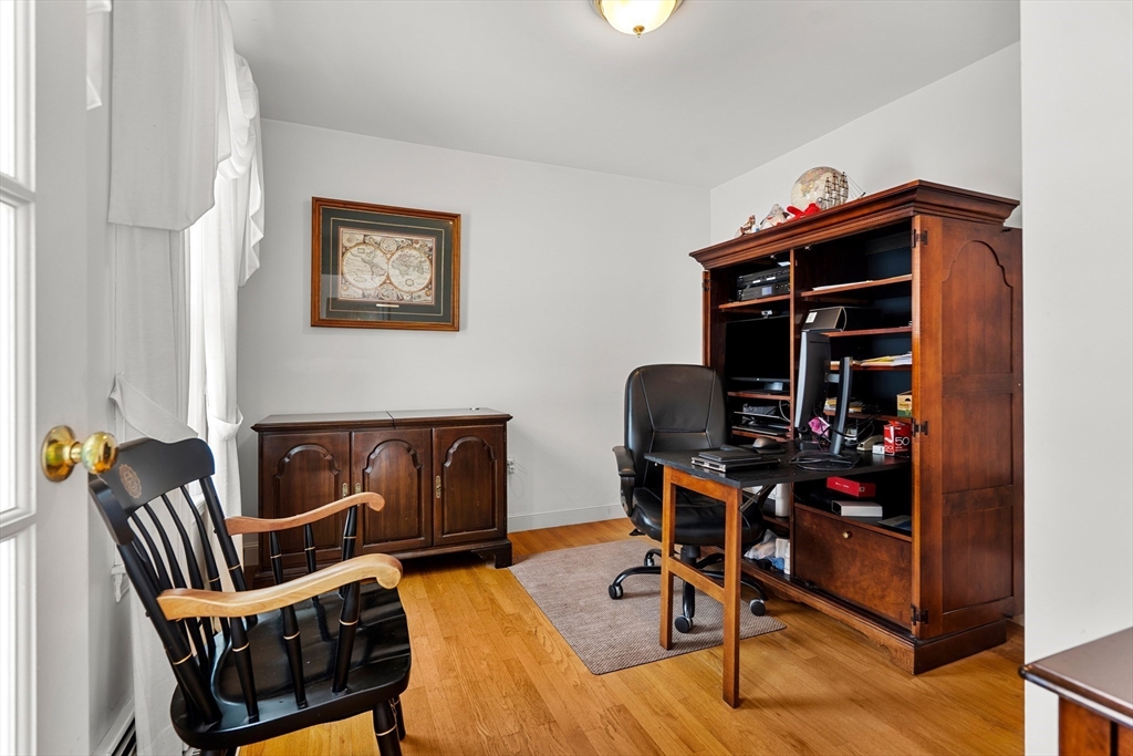 3 Elm Top Lane Beverly, MA 01915 - Photo 10 of 30