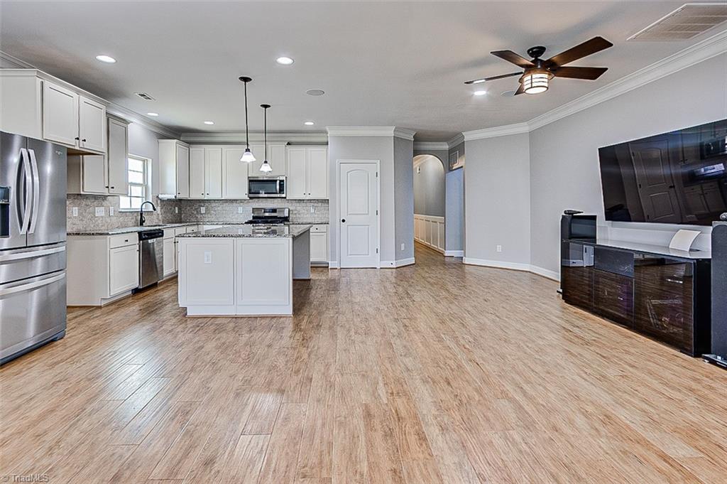 104 Radiant Path Trinity, NC 27370 - Photo 15 of 38