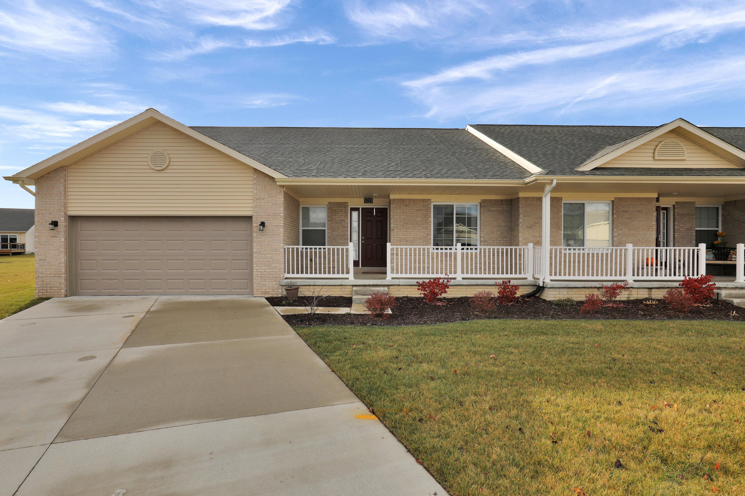 1723 Chippewa Way Mount Pleasant, MI 48858 - Photo 2 of 35 2