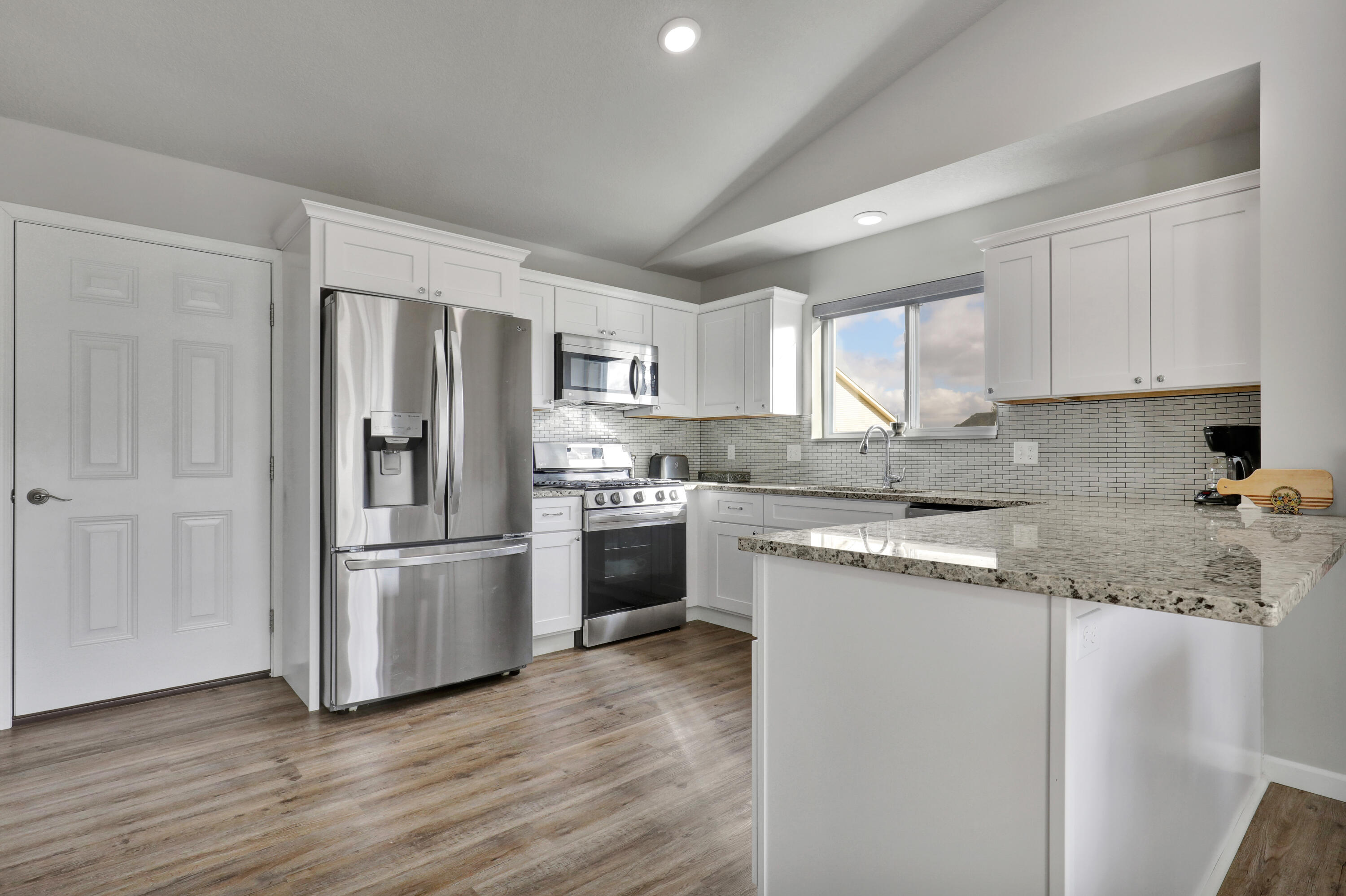 1723 Chippewa Way Mount Pleasant, MI 48858 - Photo 9 of 35 9