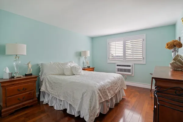 $709,900 | 190 Kings Highway, Unit A1, Hampton, NH 03842