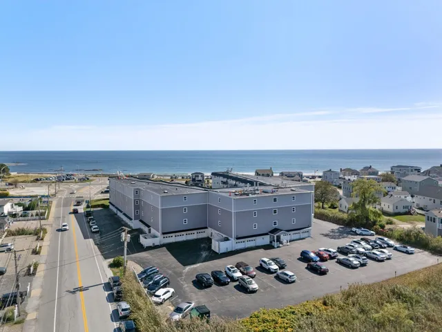 $729,900 | 190 Kings Highway, Unit A1, Hampton, NH 03842