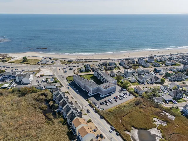 $729,900 | 190 Kings Highway, Unit A1, Hampton, NH 03842