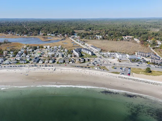 $729,900 | 190 Kings Highway, Unit A1, Hampton, NH 03842