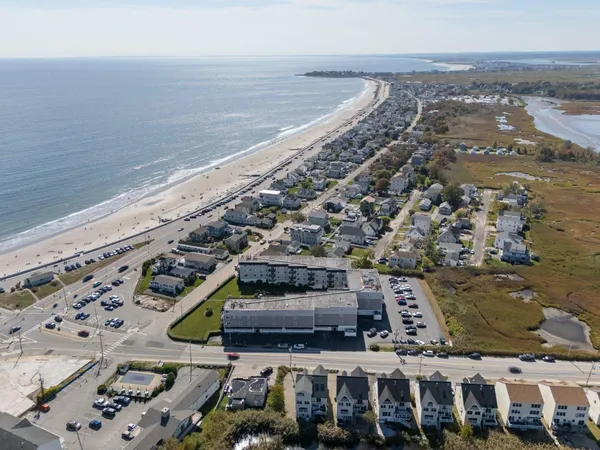 $709,900 | 190 Kings Highway, Unit A1, Hampton, NH 03842