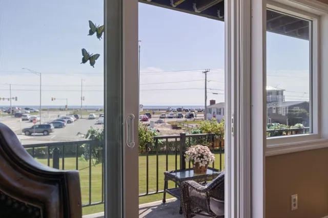 $729,900 | 190 Kings Highway, Unit A1, Hampton, NH 03842