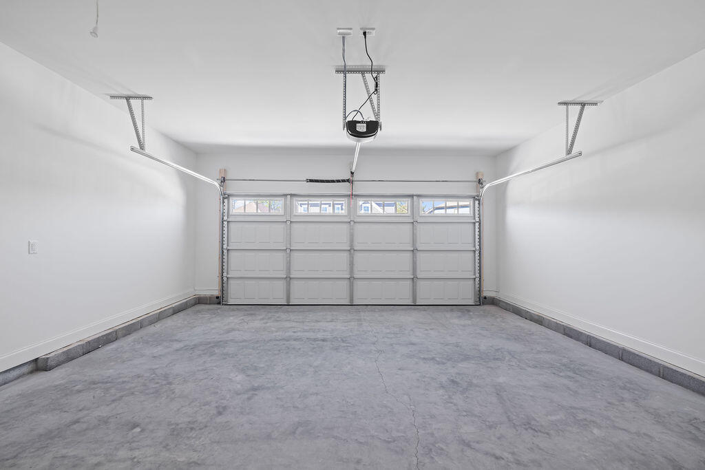 474 Double Play Drive, Unit 108 Chattanooga, TN 37421 - Photo 26 of 33 Iris-Plan-Garage-East-Brainerd