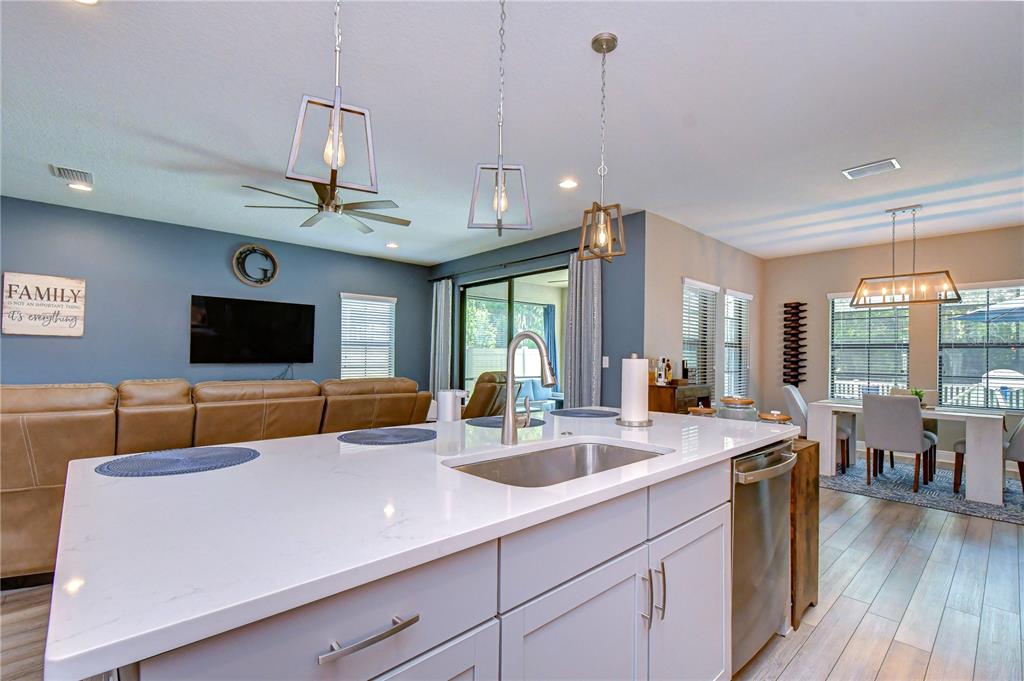 14710 Horse Trot Road Lithia, FL 33547 - Photo 11 of 44