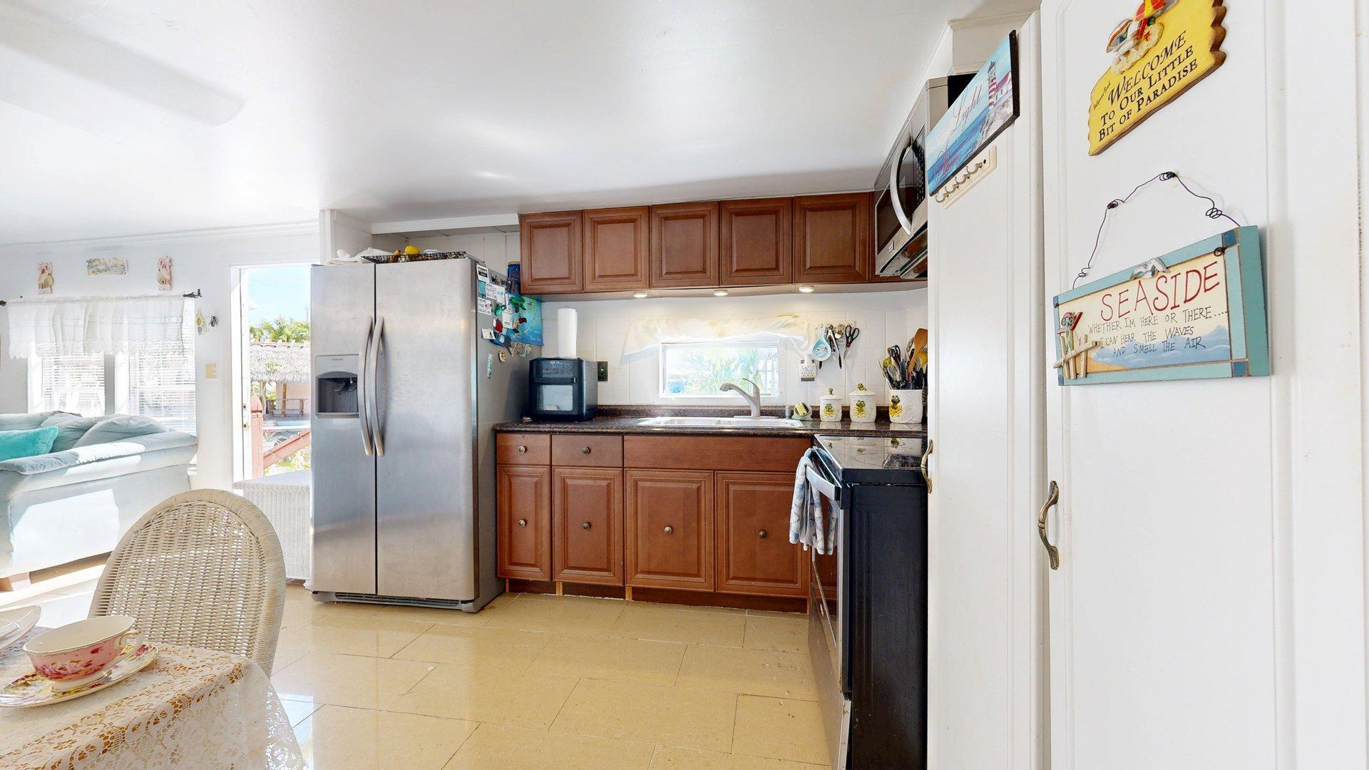 1412 Calder Road Key Largo, FL 33037 - Photo 17 of 28 17