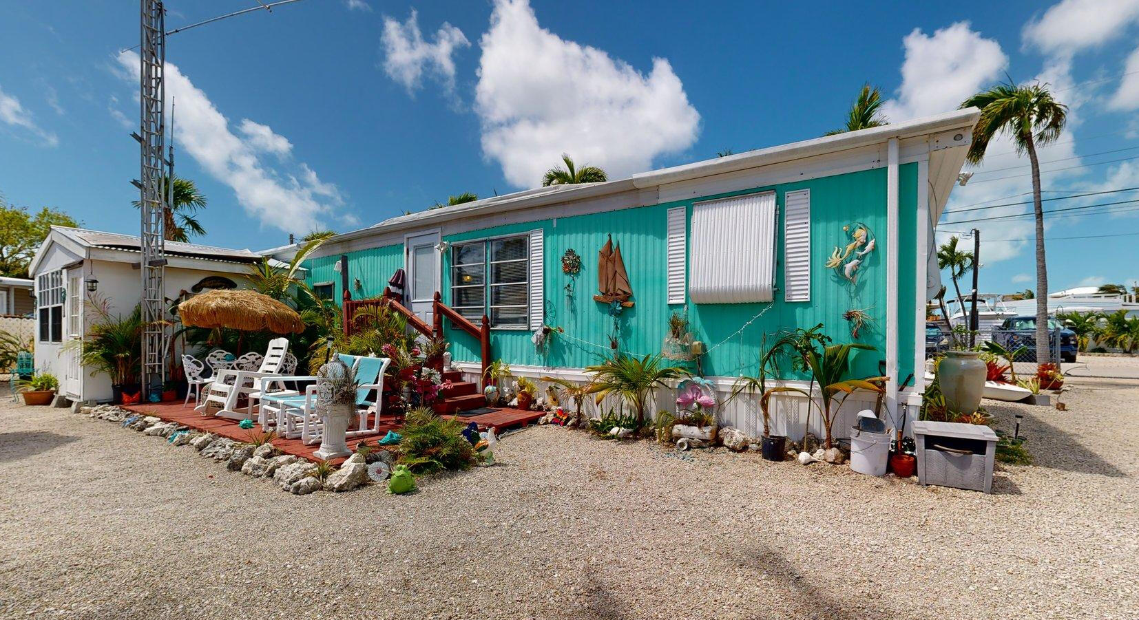 1412 Calder Road Key Largo, FL 33037 - Photo 2 of 28 2