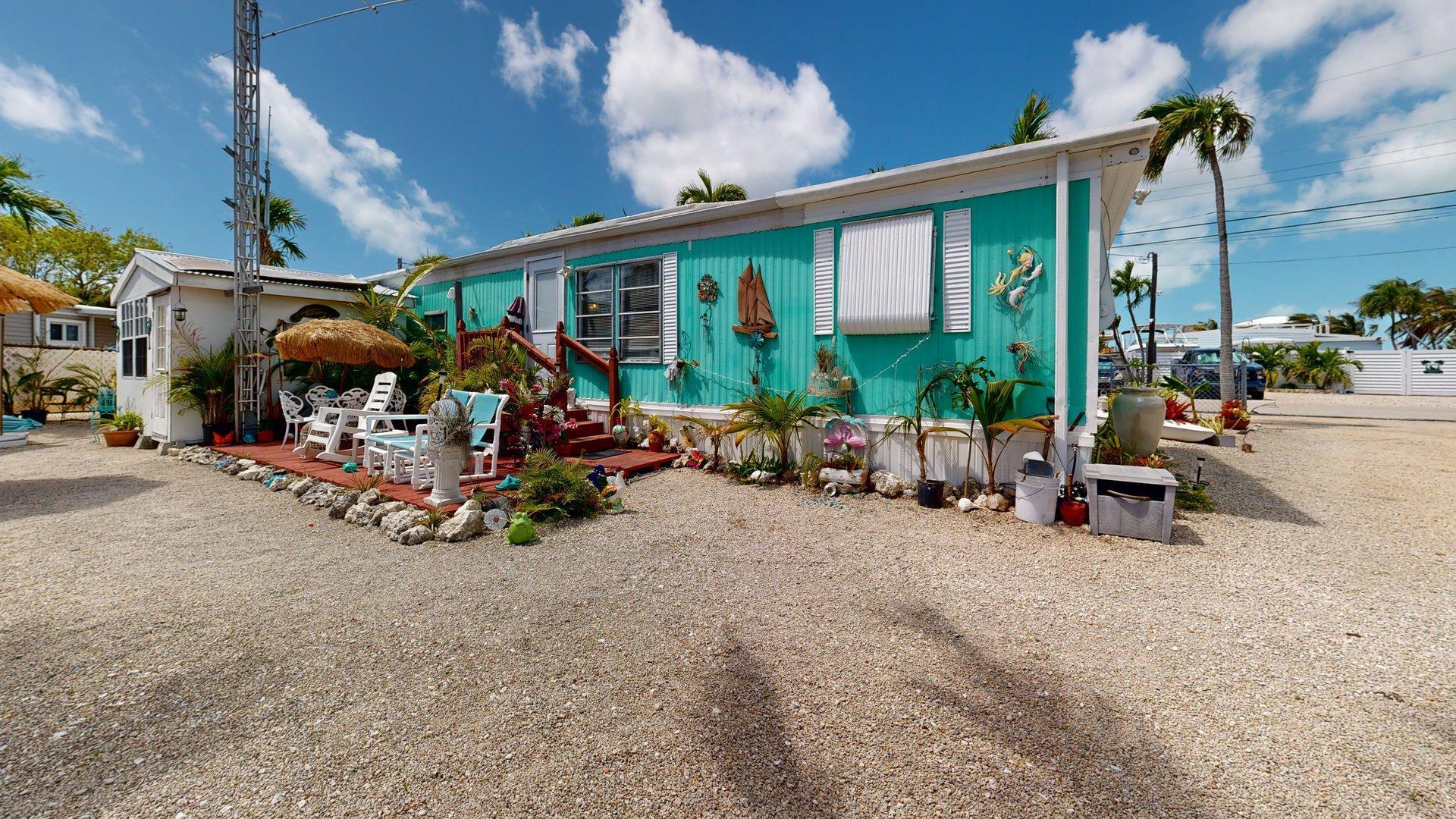 1412 Calder Road Key Largo, FL 33037 - Photo 4 of 28 4